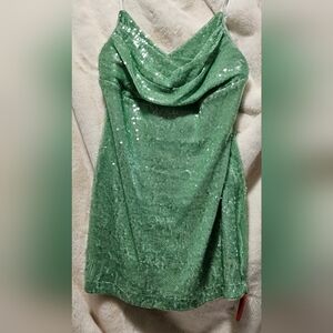 Jewel By Badgley Mischka cowl neck sequin mini Dress Size 14